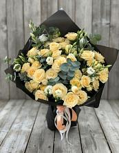 Букет цветов из:  Розы и Лизиантусы в Гусевский