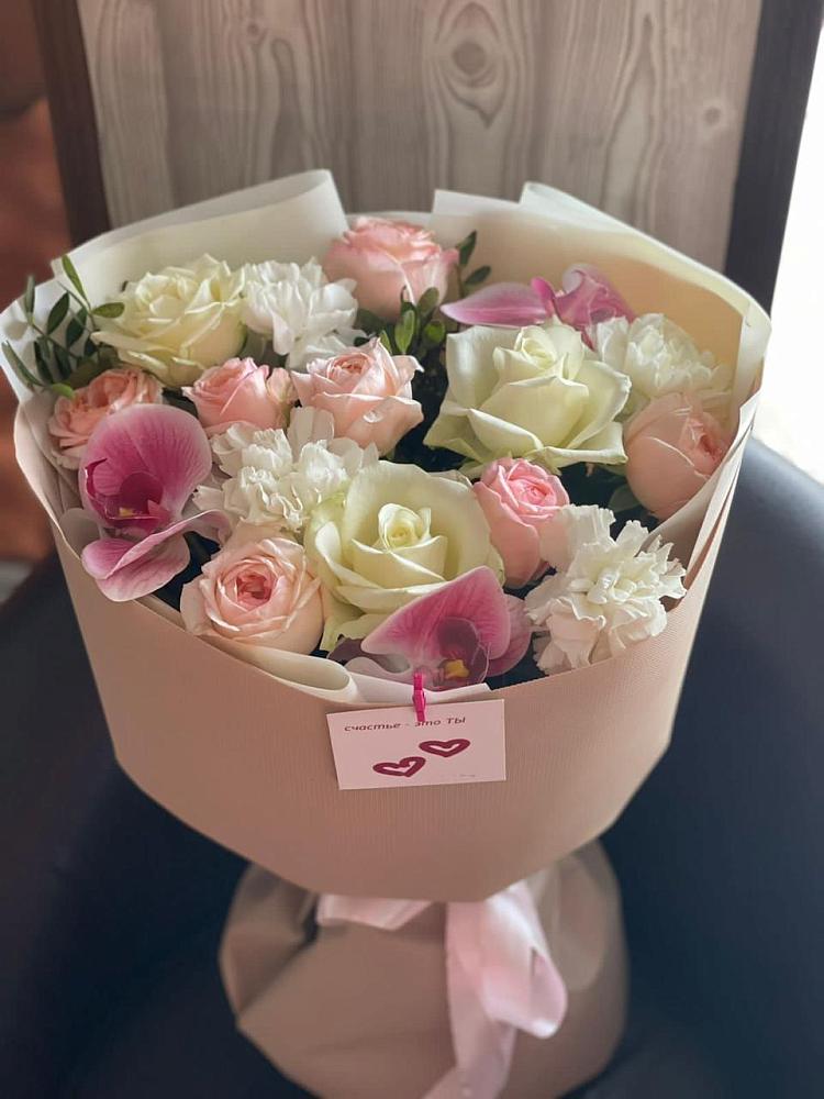 Букет цветов из: Орхидеи, Розы и Гвоздики в Гусевский