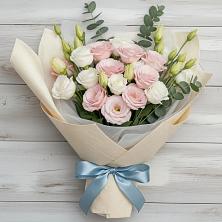 Букет цветов из:  Лизиантусы в Гусевский
