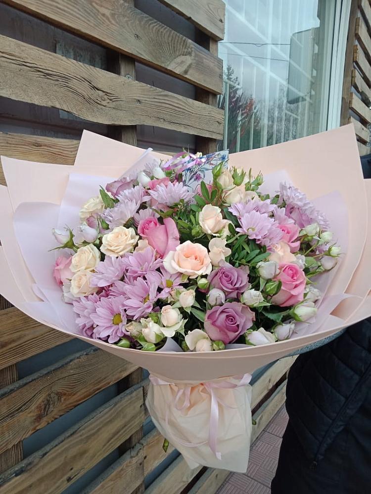 Букет цветов из: Розы и Хризантемы в Гусевский