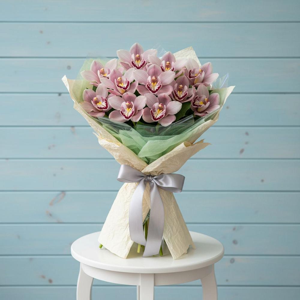 Букет цветов из: Орхидеи и Розы в Гусевский