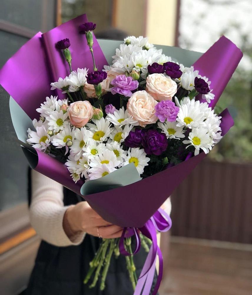 Букет цветов из: Хризантемы, Гвоздики и Розы в Гусевский