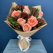 Букет цветов из:  Розы и Альстромерии в Гусевский