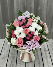 Букет цветов из:  Альстромерии, Гвоздики, Розы и Хризантемы в Гусевский