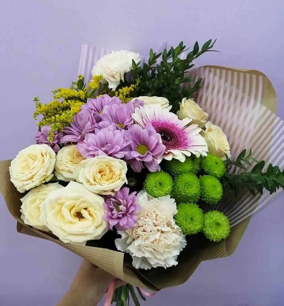 Букет цветов из: Хризантемы, Розы, Гвоздики и Герберы в Гусевский