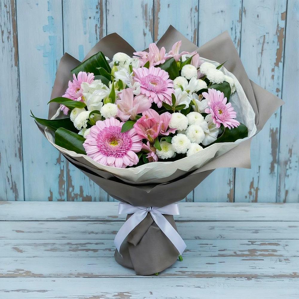 Букет цветов из: Герберы, Альстромерии и Хризантемы в Гусевский