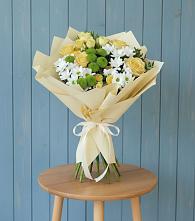 Букет цветов из:  Хризантемы и Розы в Гусевский