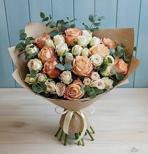 Букет цветов из:  Альстромерии и Розы в Гусевский